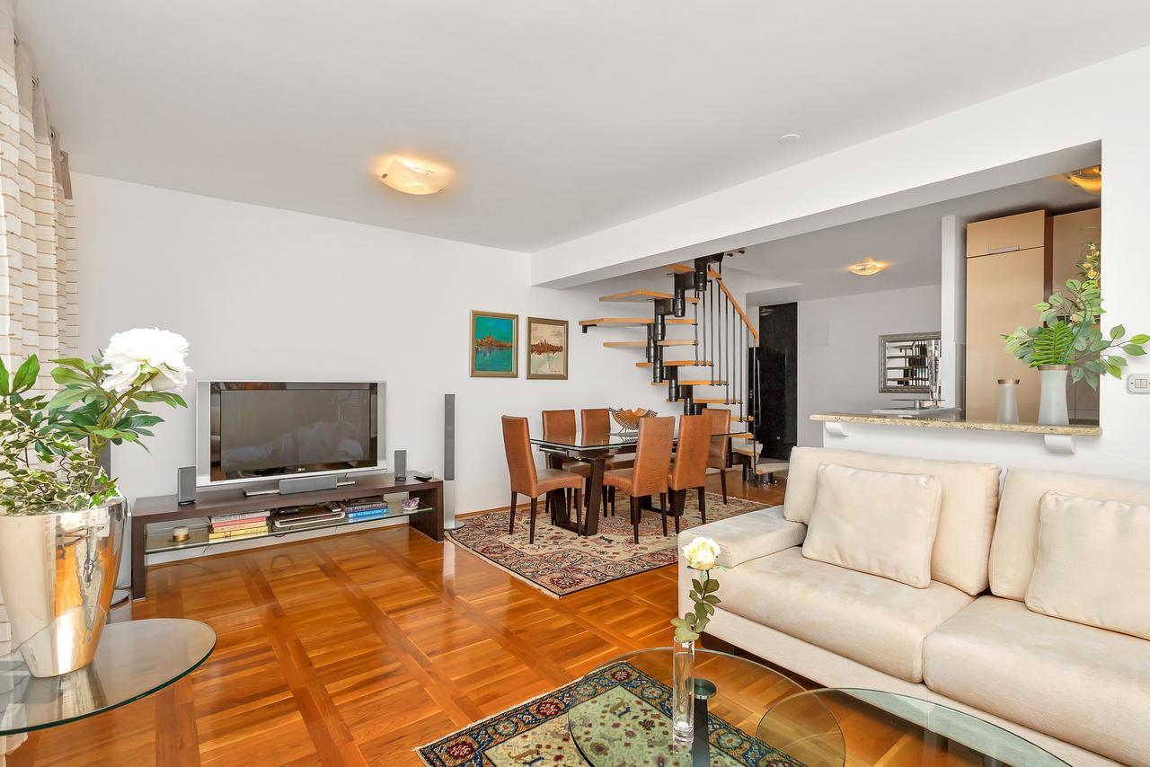 Apartment Manhattan マカルスカ エクステリア 写真